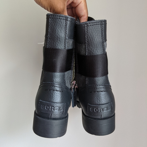 BNWT Sorel Girls Emelie Lace Up Boots - Picture 4 of 9